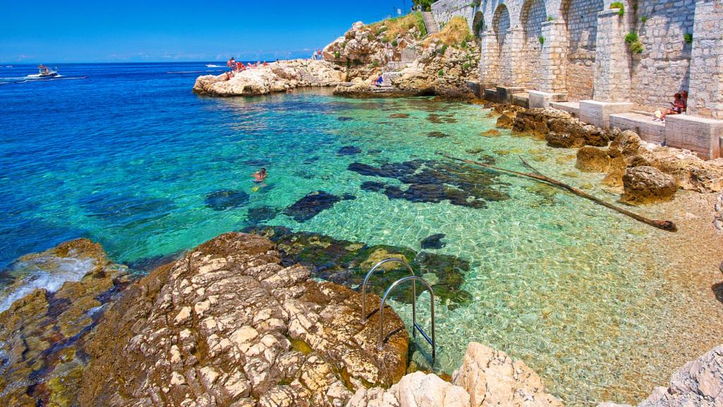 Croatia Rovinj.-Beautiful-blue-bay