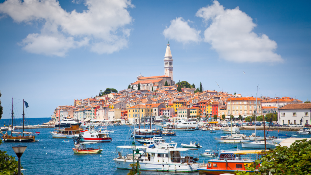 Old-Istrian-town-in-Rovinj-Croatia